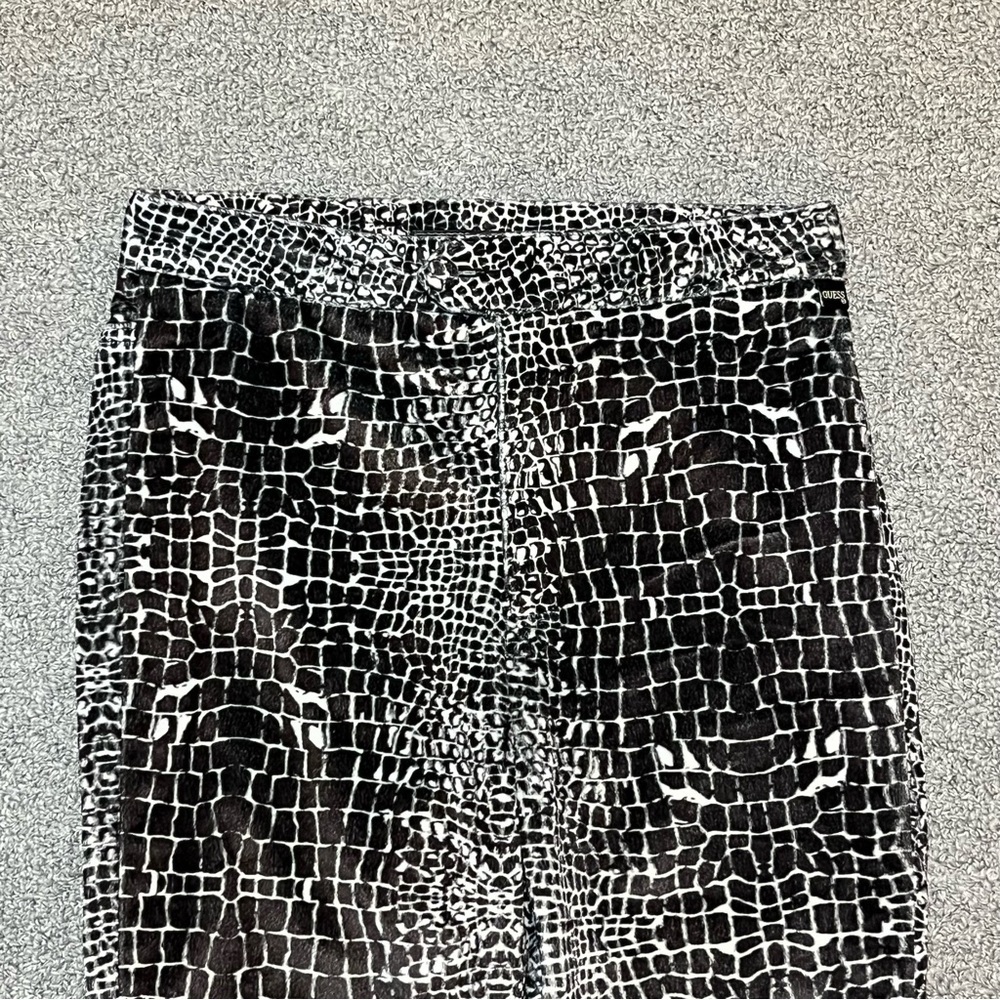 Vintage Guess Jeans Crocodile Pattern Womens Pants Size 28 Brown Velour Lined - Picture 2 of 15